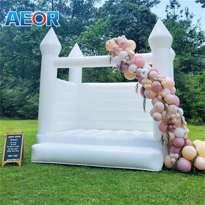 Il miglior castello gonfiabile da matrimonio per bambini.