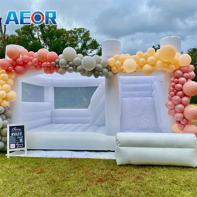 Maison blanche à rebond commerciaux ballon maison à rebond mariage blanc bouncer sautant château gonflable