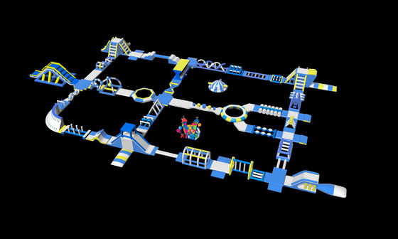 Parcs aquatiques gonflables de 65x38 mètres Jeux gonflables équipement de parc aquatique amusant