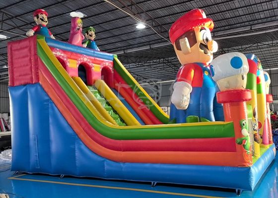 Les enfants Ondoor parc d'attractions gonflable avec des parcours d'obstacles